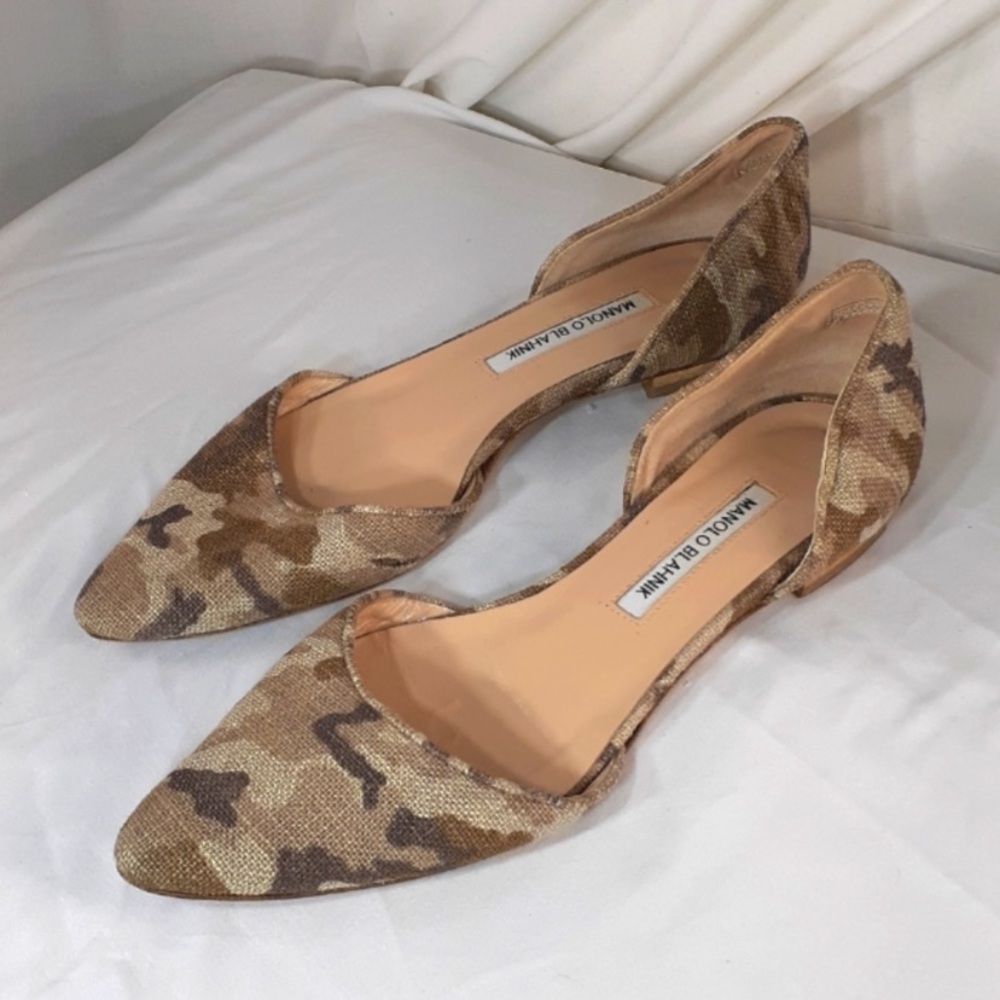 Manolo Blahnik Soussaba Camo-Print d'Orsay Flat, Khaki Sz 39.5  women’s size 8